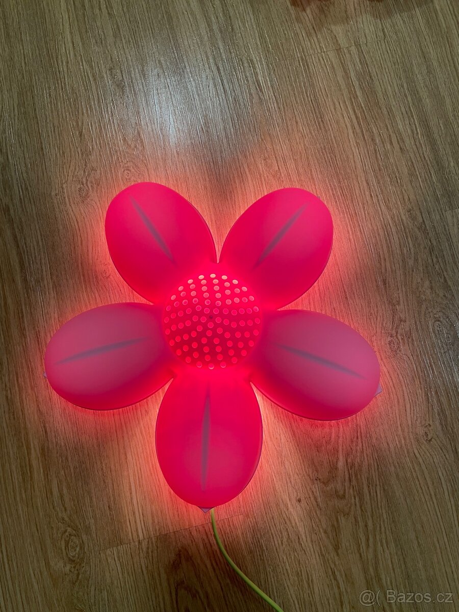 Dětská lampička květina