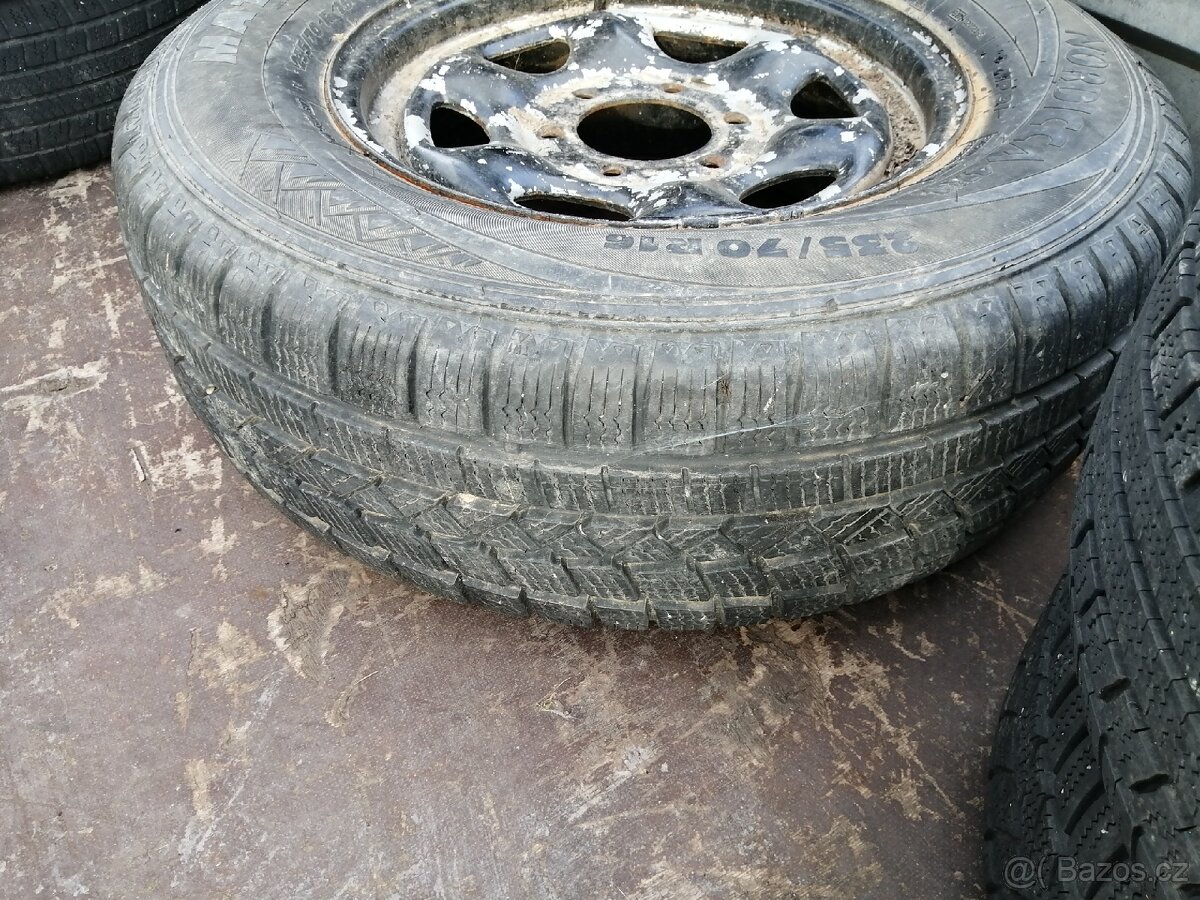 Kolo 235/70 R16 6x139,7