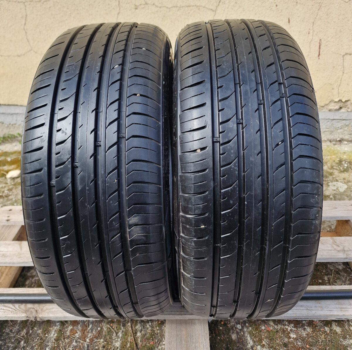 2ks LETNÍCH PNEUMATIK 195/50 R16 88V