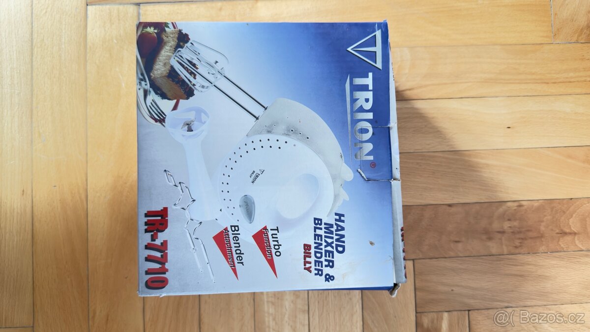 Ruční šlehač Trion