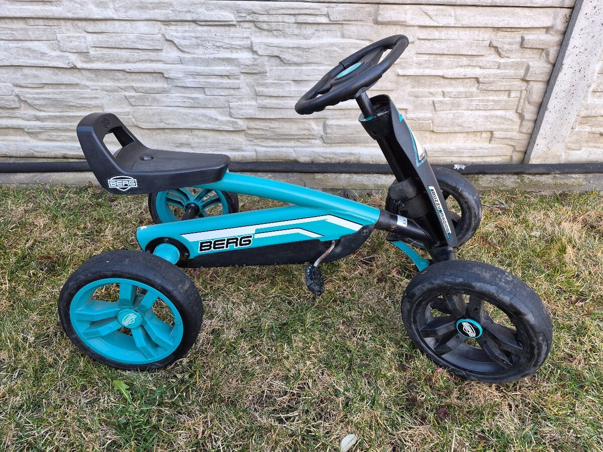 Šlapací motokára Berg