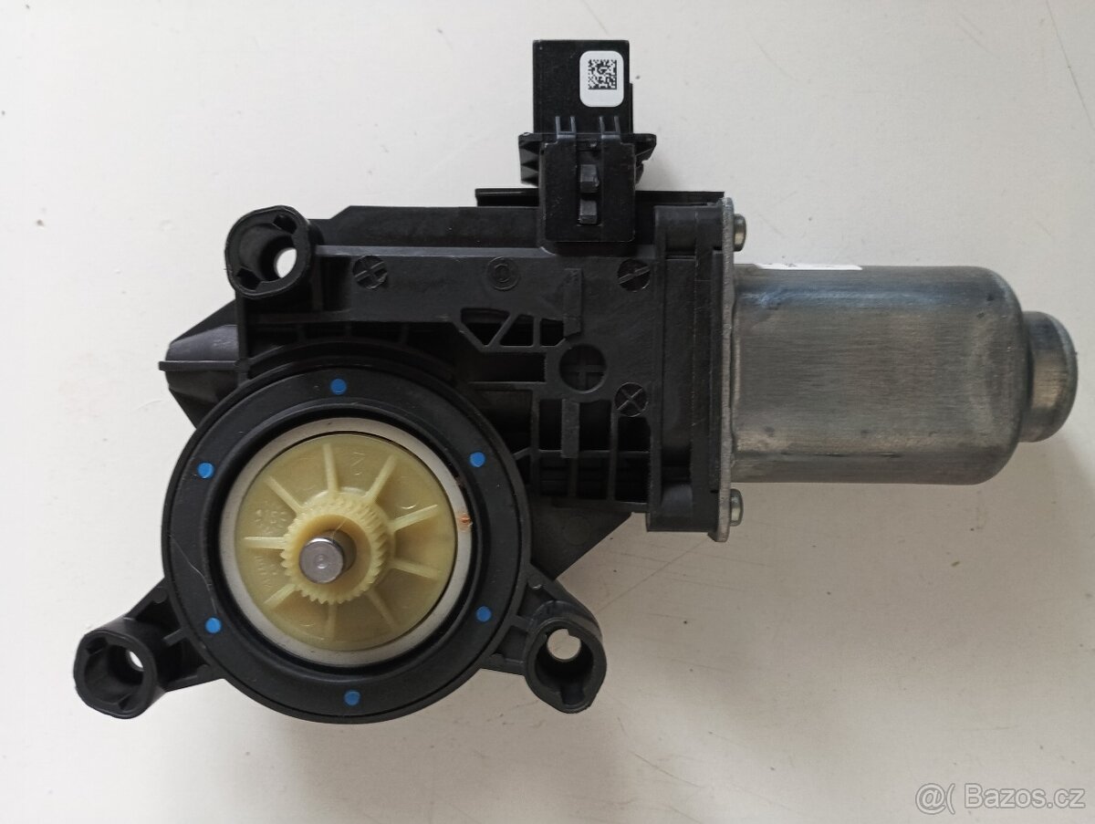 Motorek stahovačky Fabia