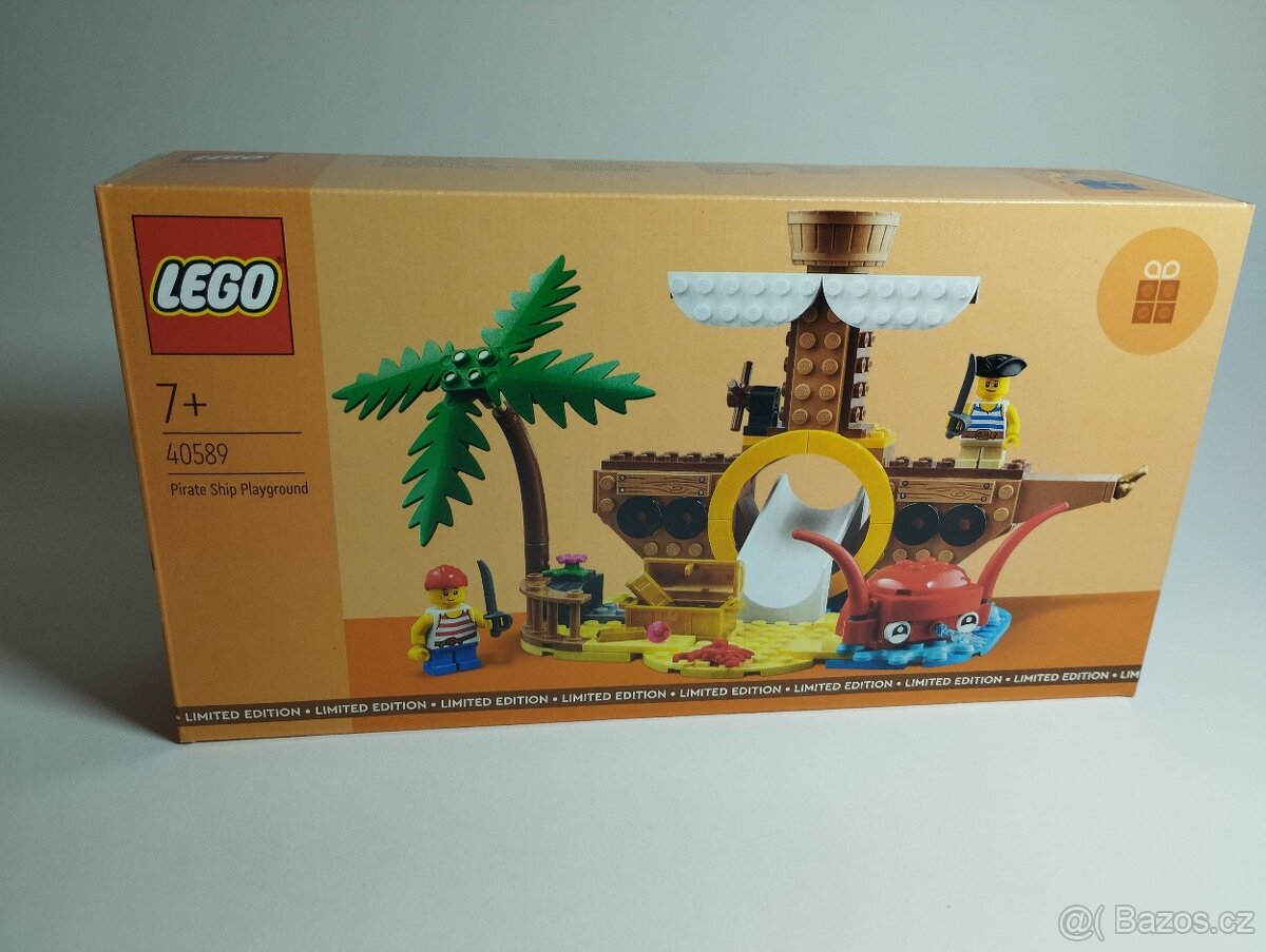 LEGO 40589 Hřiště s pirátskou lodí