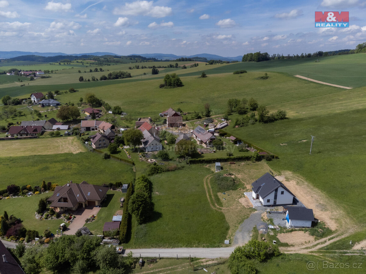 Prodej pozemku k bydlení, 1752 m², Kocourov