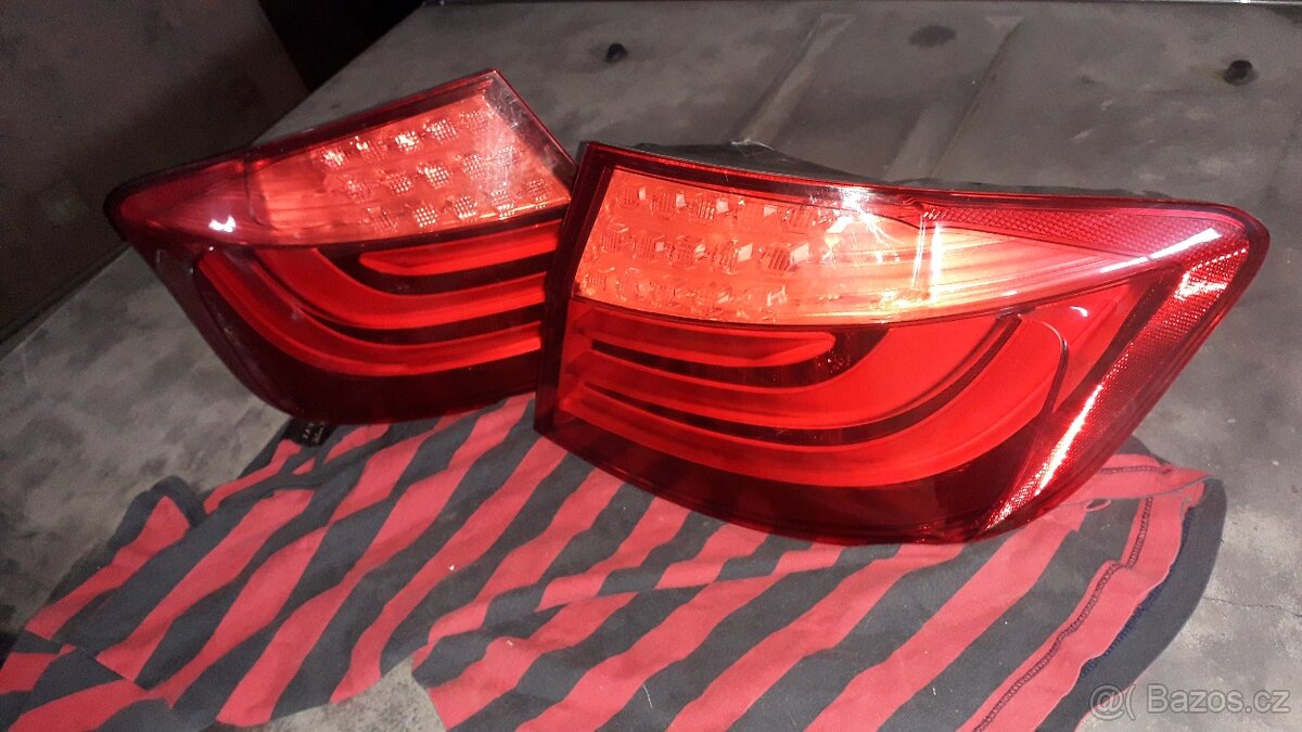Bmw 5 f10 zadní světla lampy