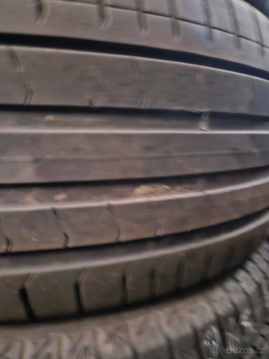 285/45R21 113Y XL RFT P-Zero (PZ4) Luxury PIRELLI