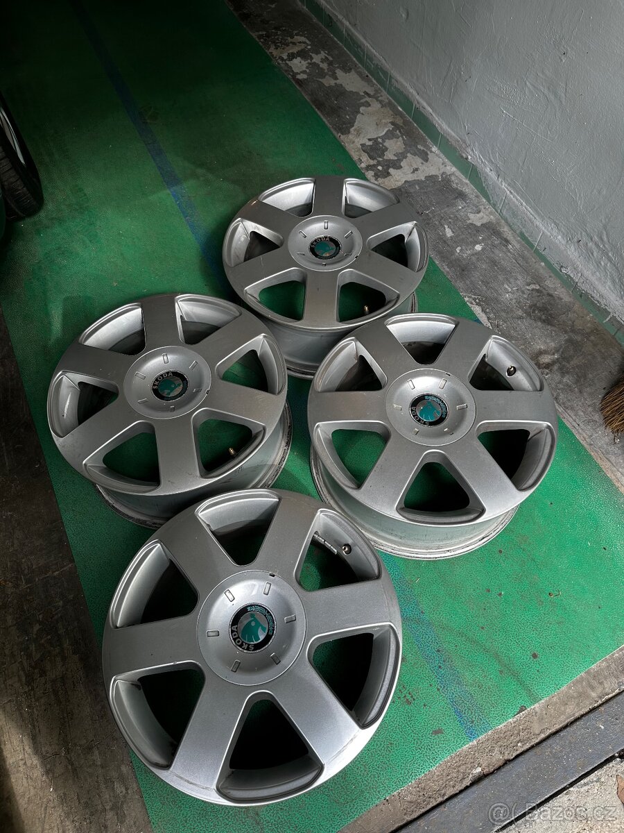 Alu Škoda Octavia 5x112 r16