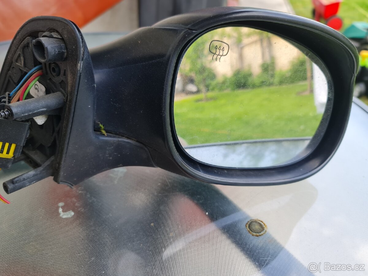 Citroën Xsara Picasso zpětné zrcátko pravé u spolujezdce