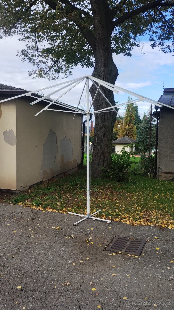 Hospodský slunečník