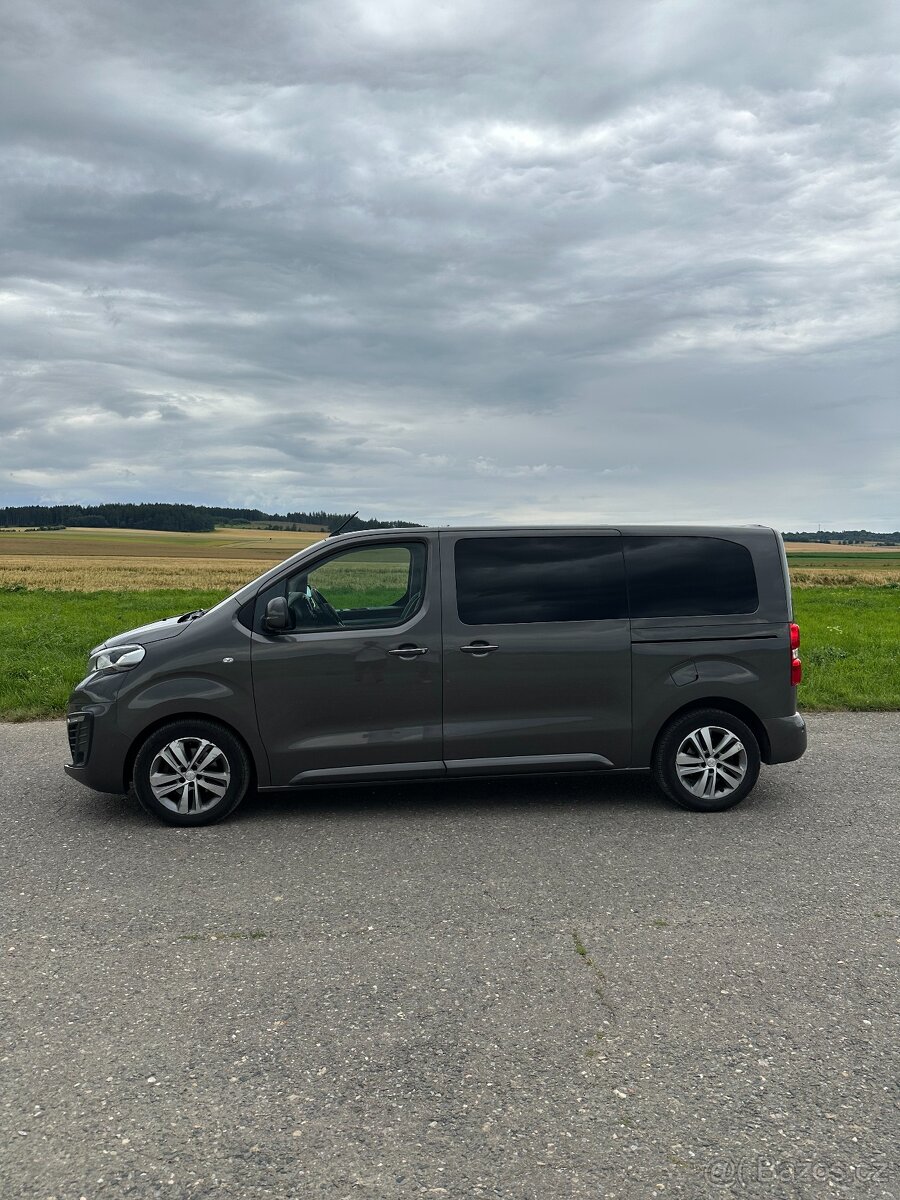 Peugeot Expert Traveller 2.0 BlueHDi – 8 míst, TOP výbava