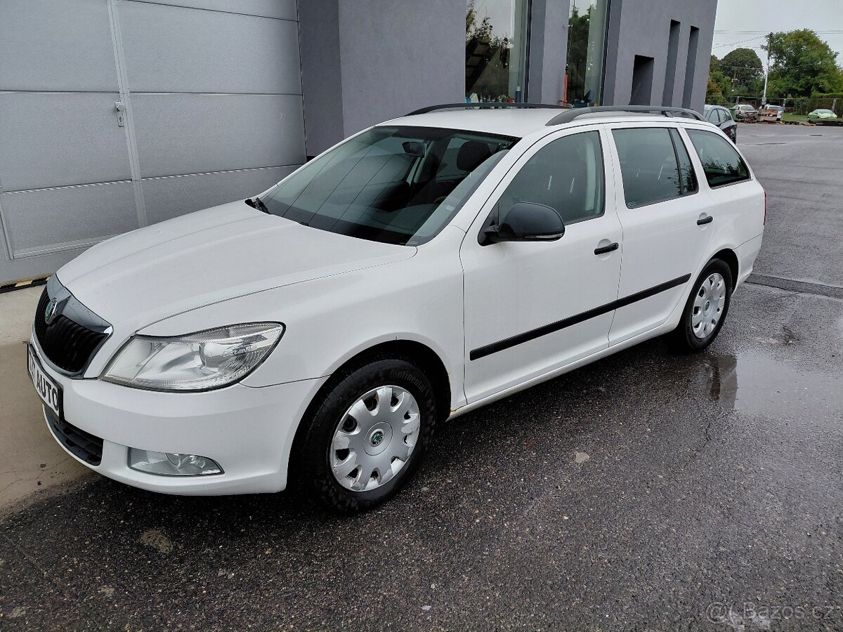 ŠKODA OCTAVIA II 1.6TDi 77kW COMBI r.13 ČR PRAVIDELNÝ SERVIS