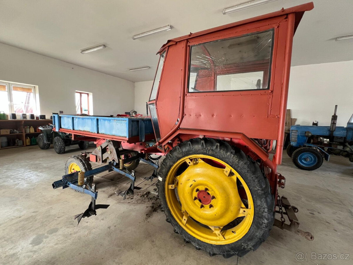 TRAKTOR RS 09