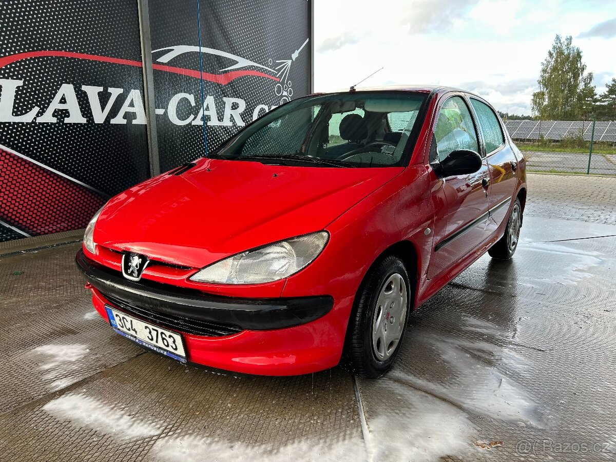 Peugeot 206 - TOP stav, vůz bez investic