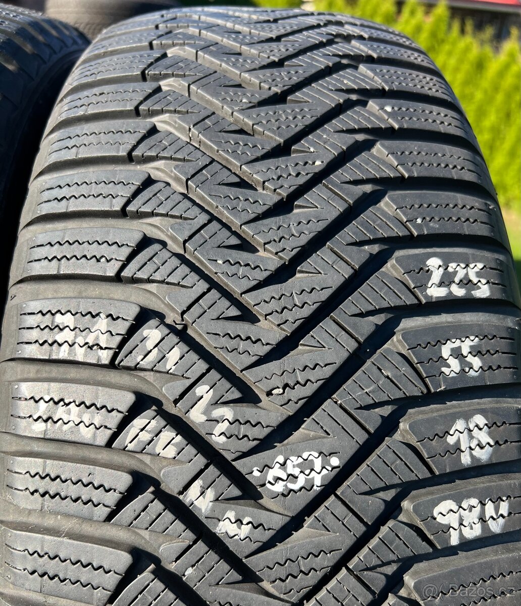 225/55 R18 98V zimní pneumatiky Laufenn (3122)