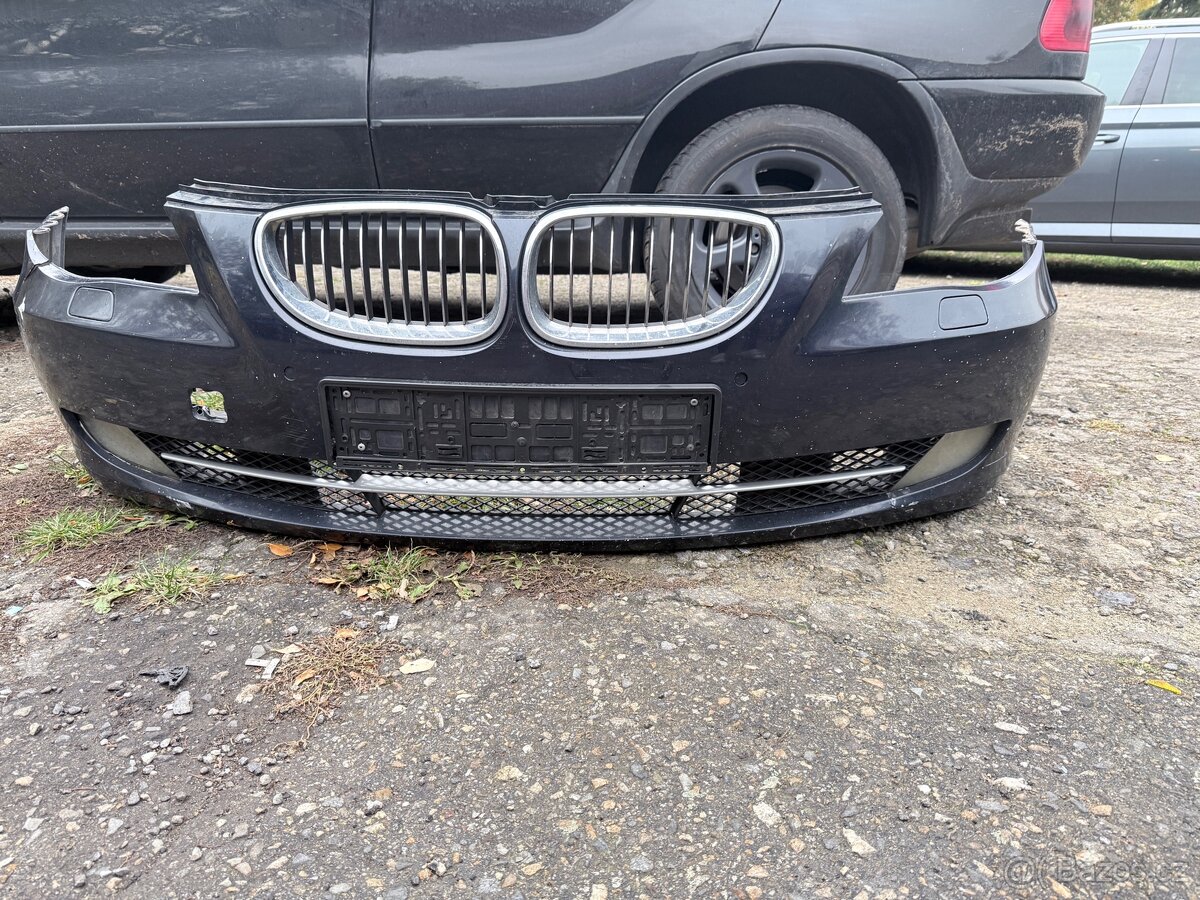 BMW e61 přední nárazník