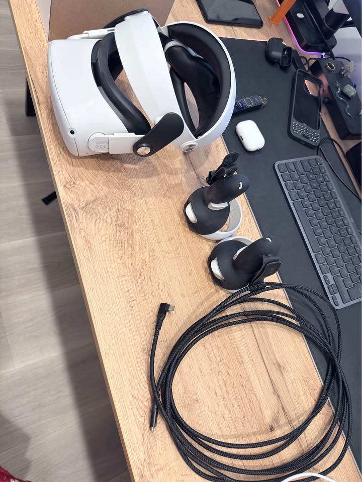 Meta Quest 2 VR brýle + příslušenství