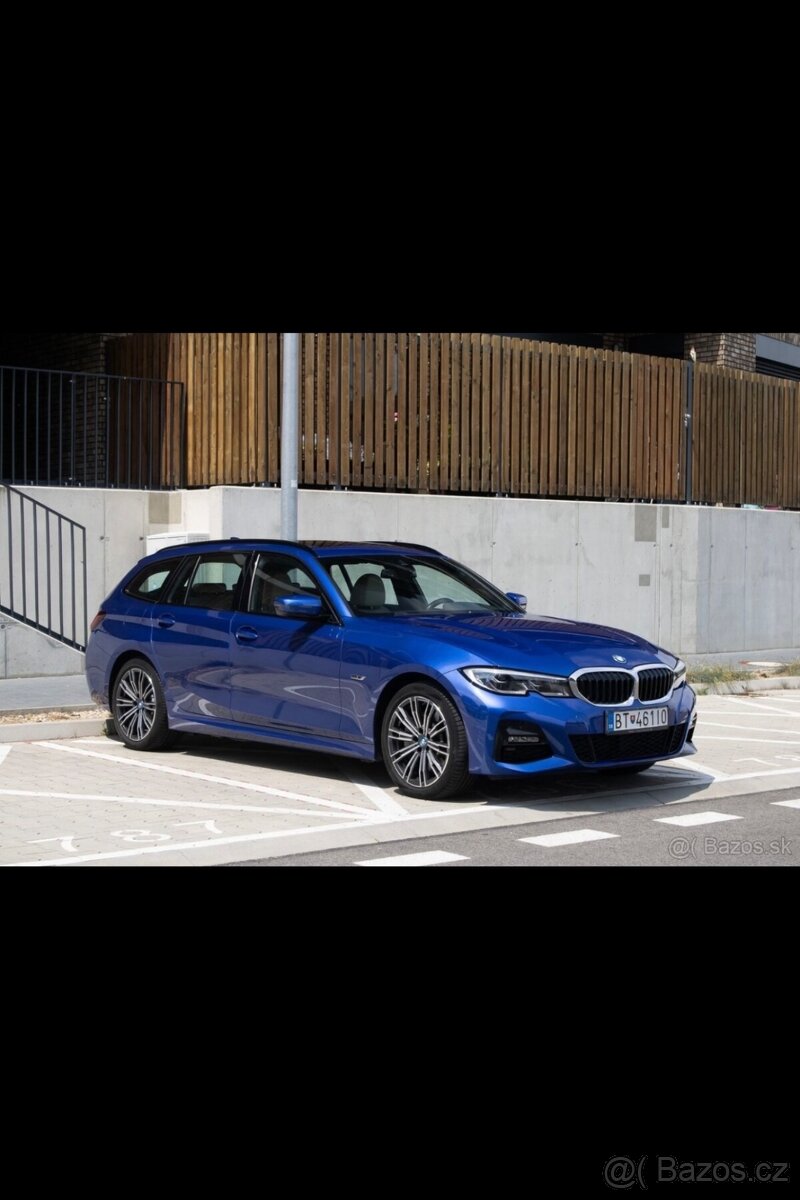 BMW 330e Touring M Sport 2022 – plná výbava, stav jako nový