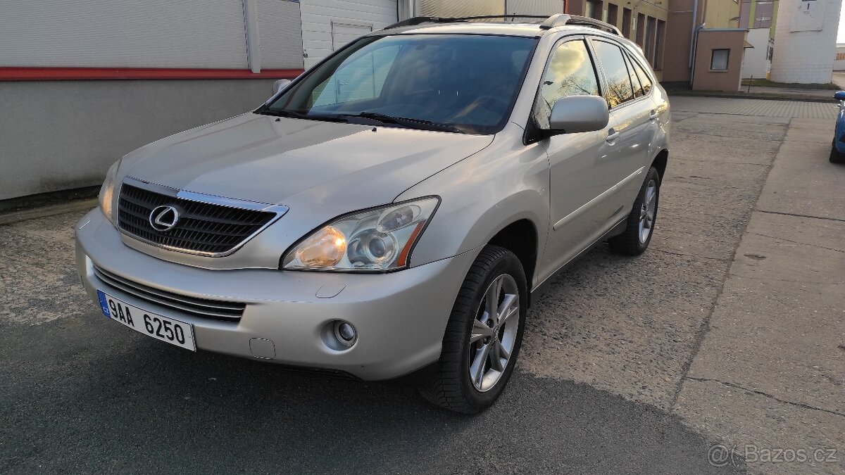 Lexus RX 400h 3.3i. 4x4 SUV.