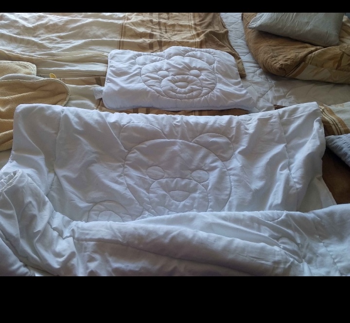 Dětská deka a polštářek do postýlky