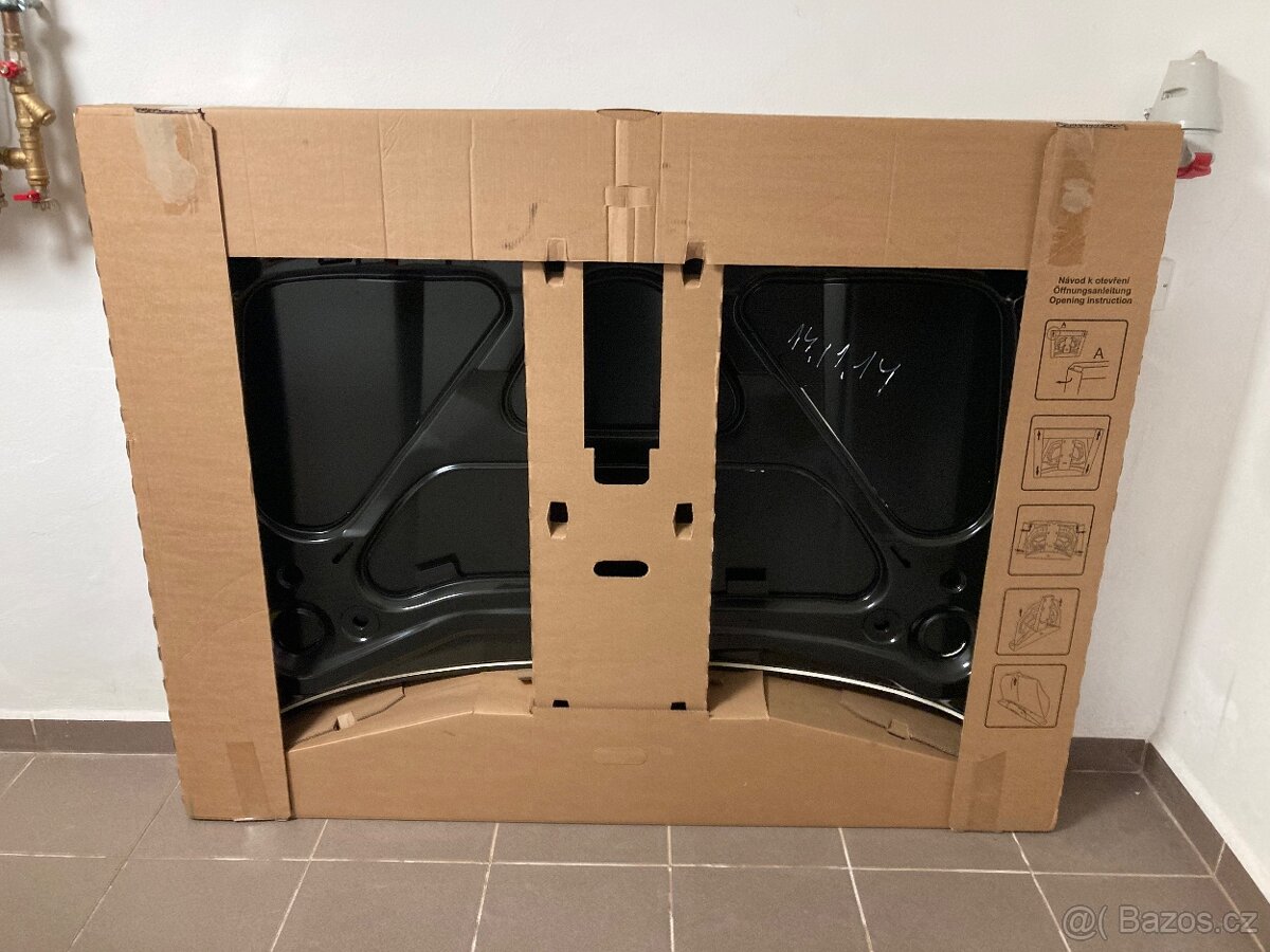 Přední kapota Octavia 1