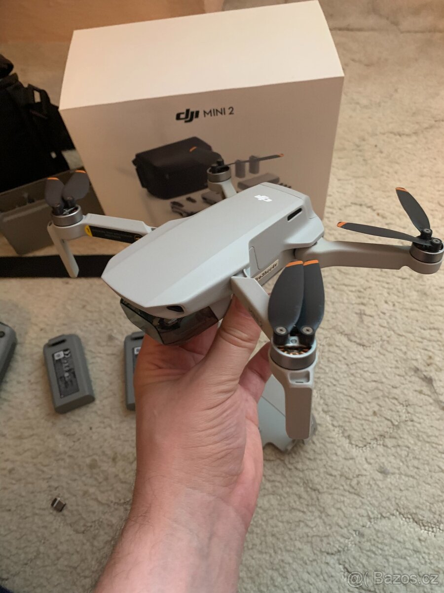 DJI mini 2 Fly More Combo