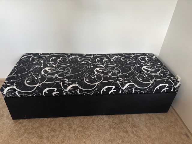 Postel čalouněná 80 x 2000 x 50