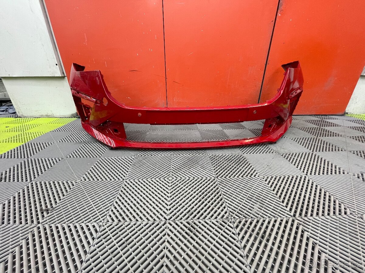 Škoda Scala naraznik