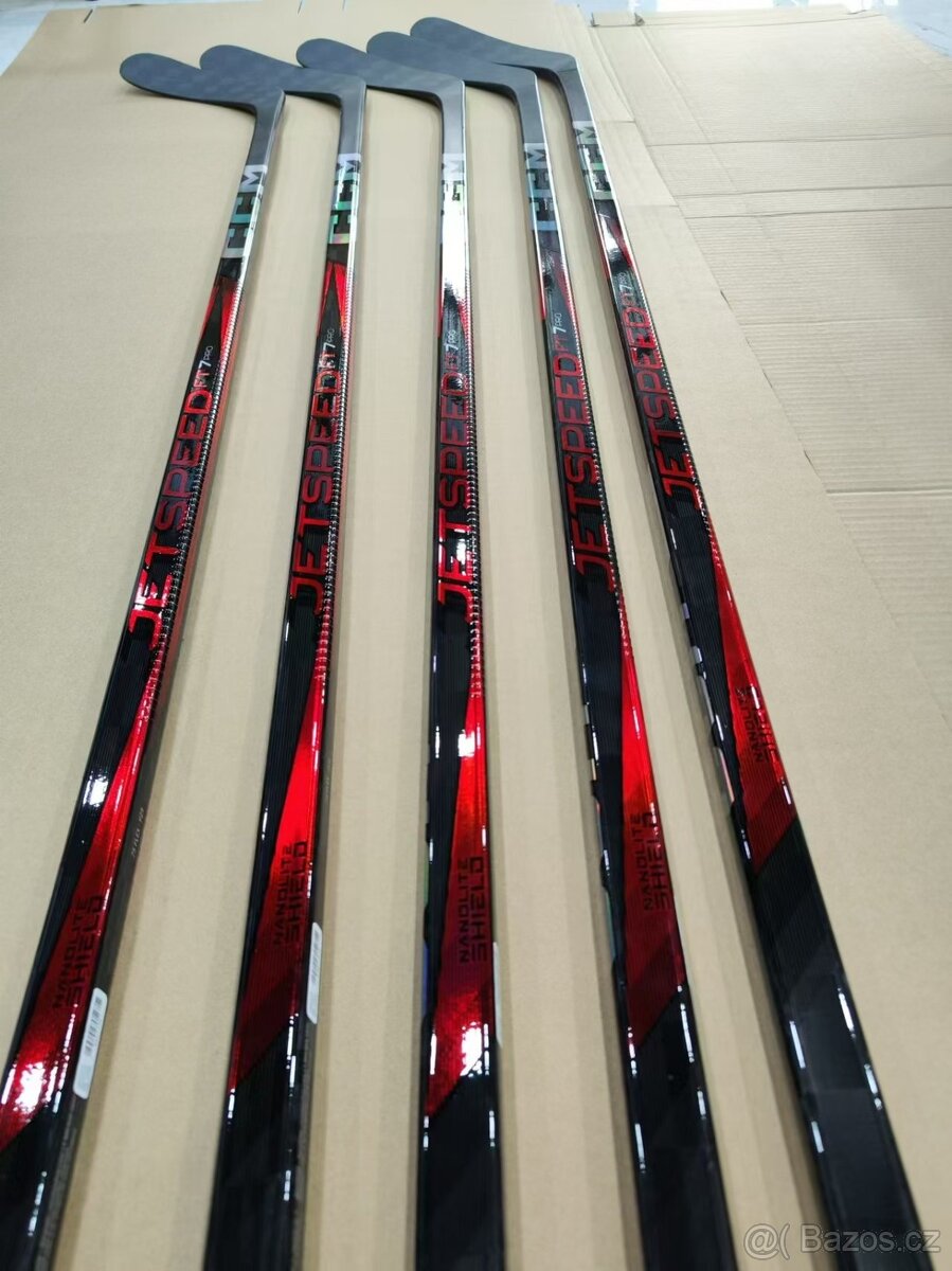 Hokejka CCM JetSpeed FT8 PRO