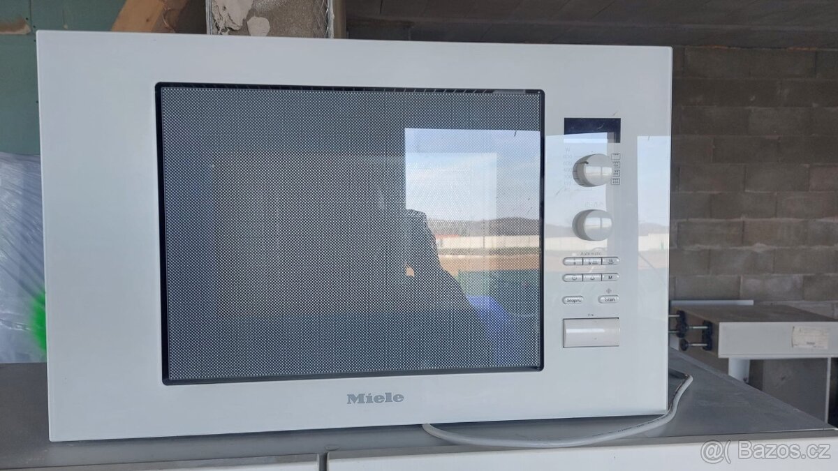 Miele mikrovlnka mod 6032