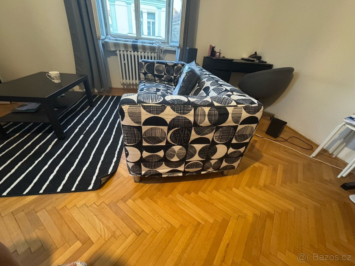 Pohovka Ikea