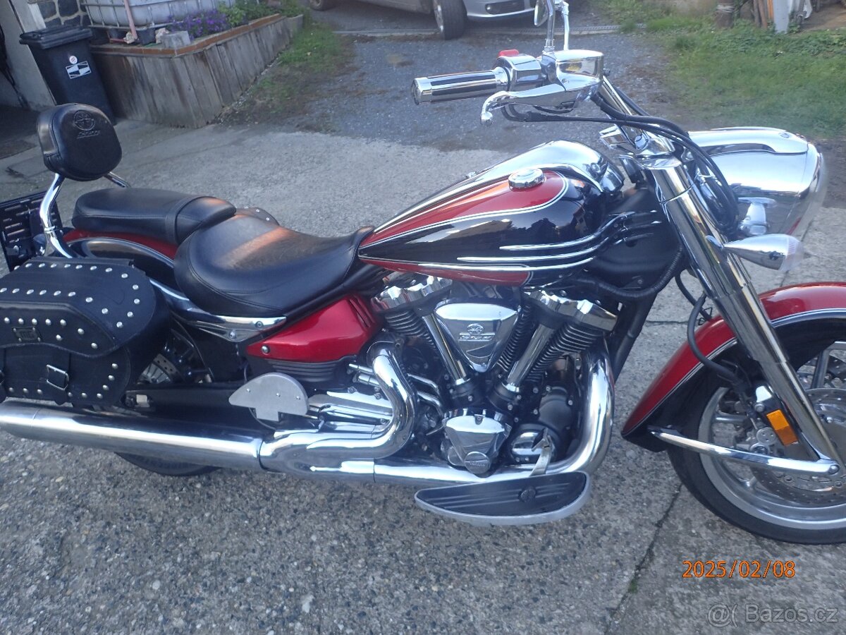 Yamaha XV 1900Midnight Star