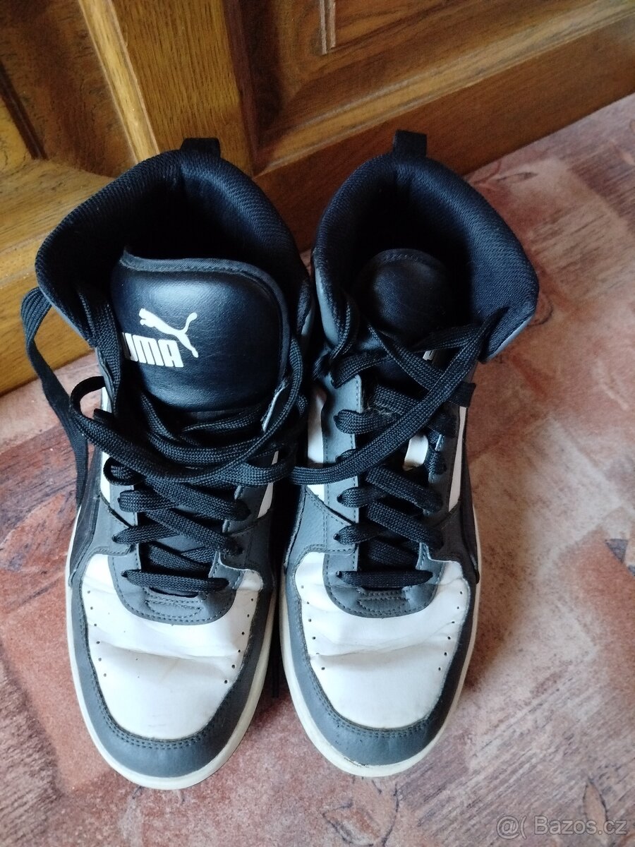 Kotníkové boty botasky Puma 42