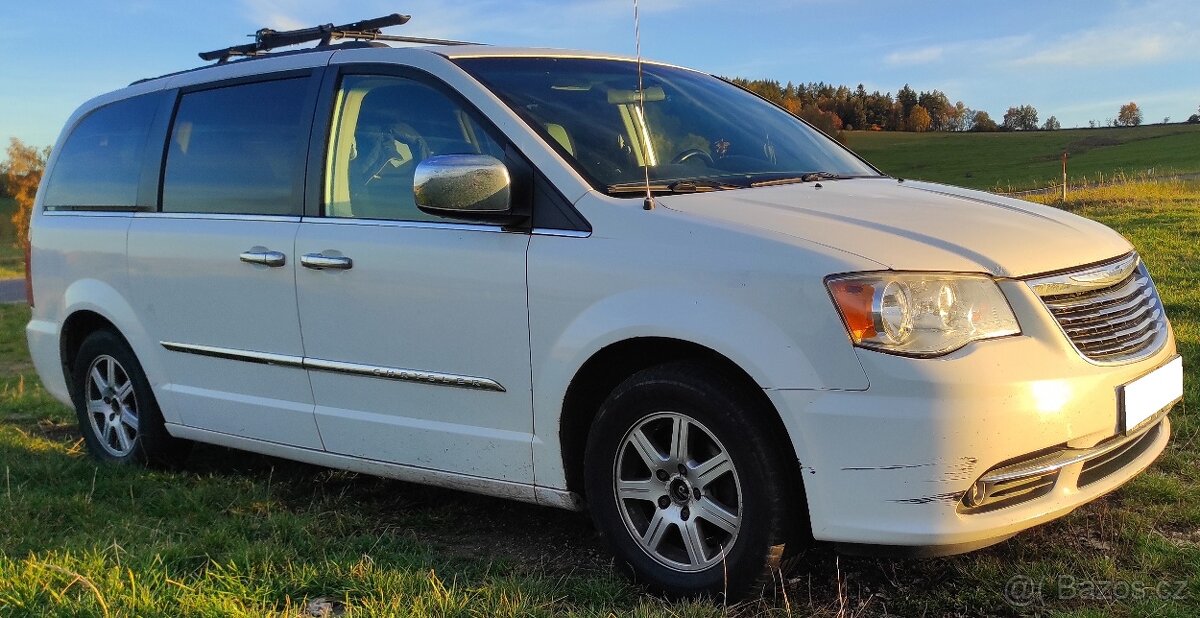Chrysler Town Country 3,6 Penta DVD 2011