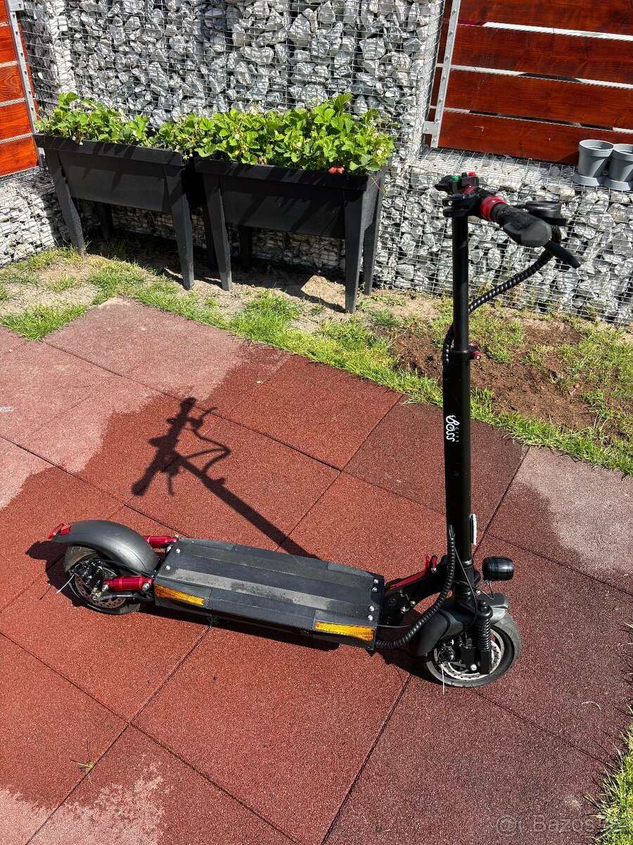 Koloběžka City Boss GV5L