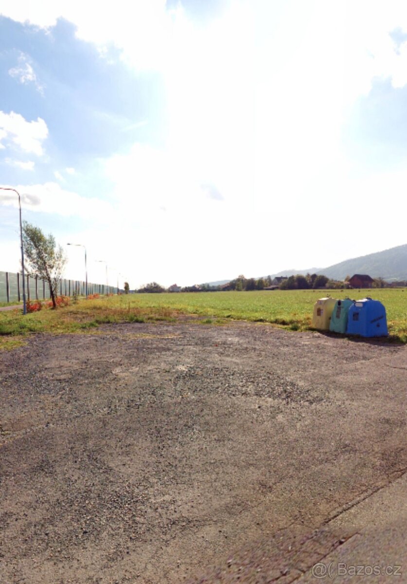 AUTOKEMP-STANOVIŠTĚ pro KARAVANING,Třinec-Nebory730m2