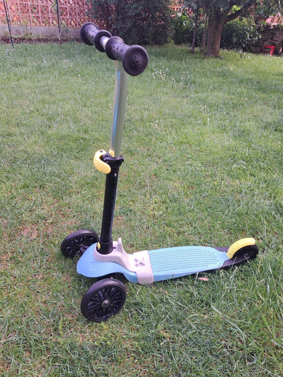 Decathlon dětská koloběžka