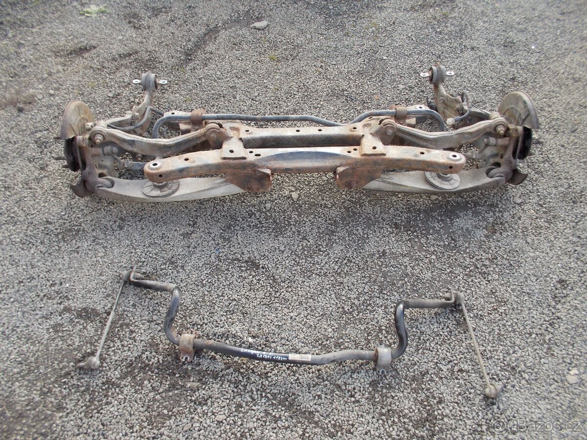 Zadní náprava a přední stabilizátor Opel Insignia