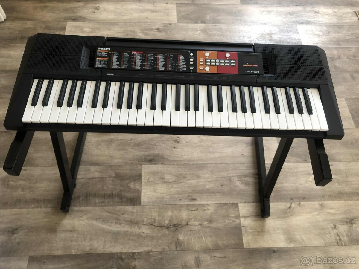Elektrické klávesy Yamaha PSR F51