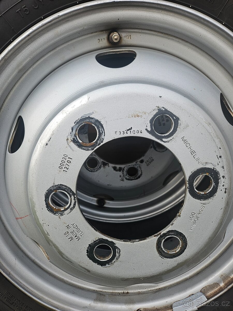 Kola Nissan Cabstar
