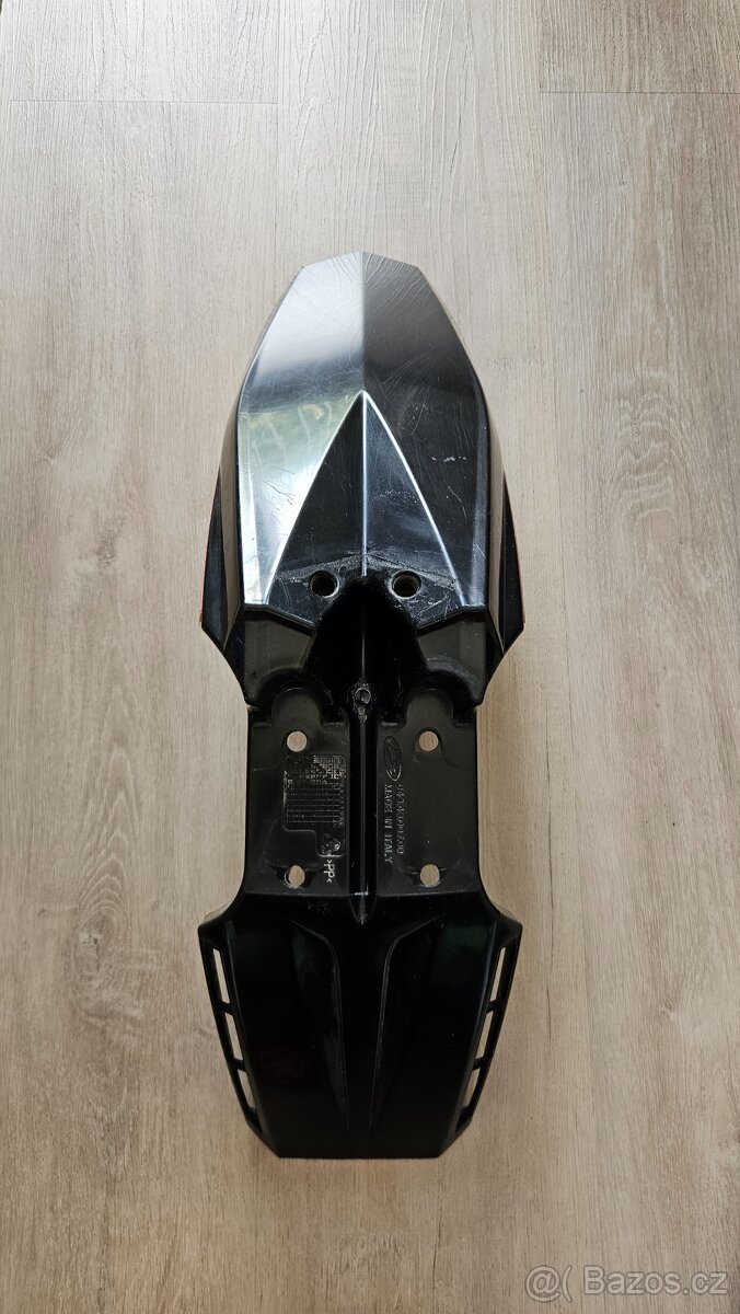 Přední blatník Beta RR 125
