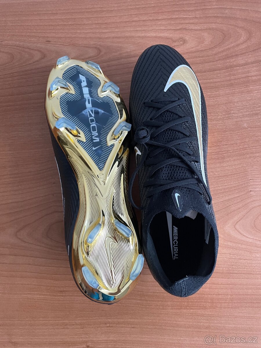 Prodám kopačky Nike 43