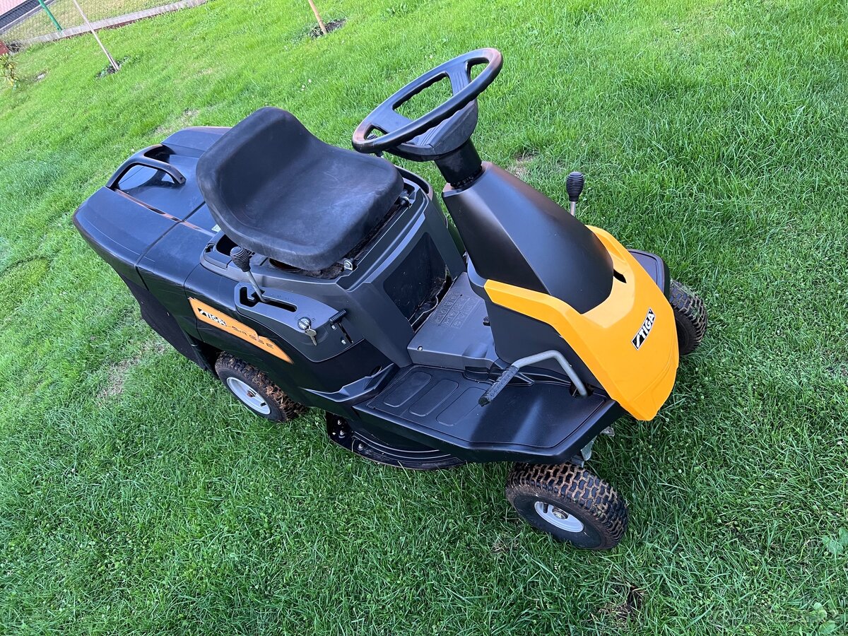 Zahradní traktor Stiga