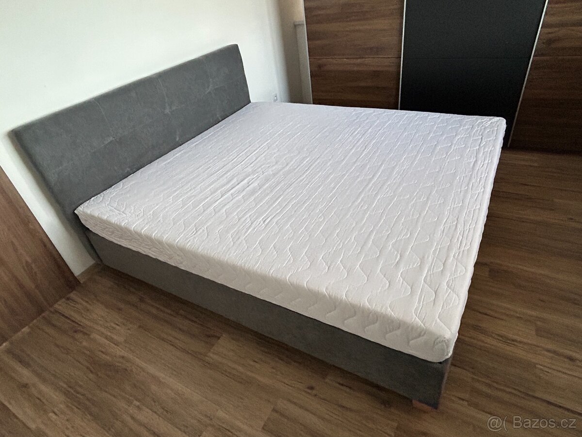 Manželská postel 180/200 s úložným prostorem za super cenu