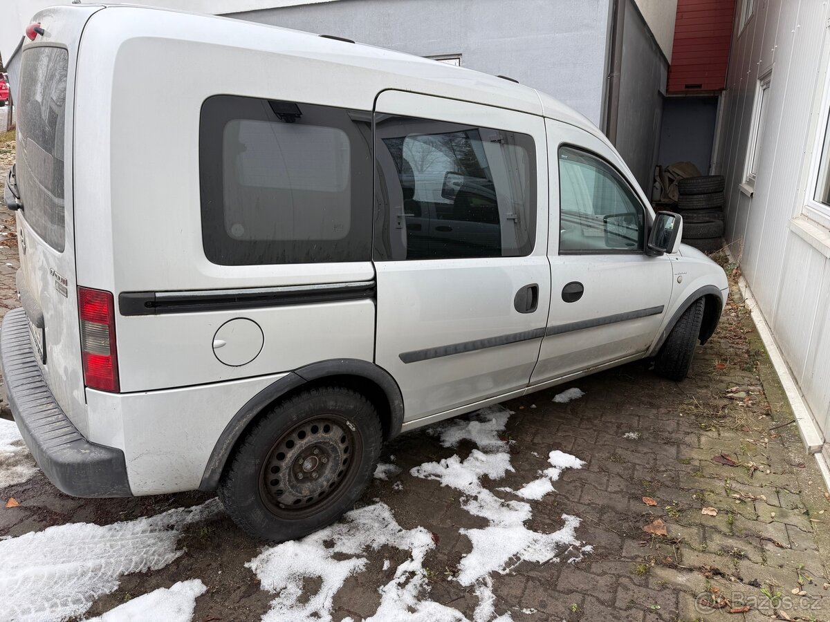 Opel combo 1.7CDTI
