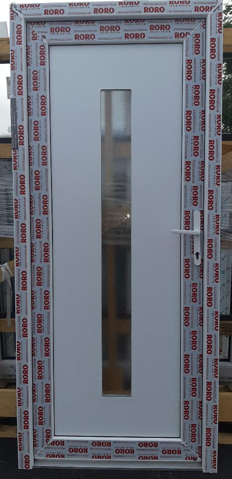 vchodové plastové dveře