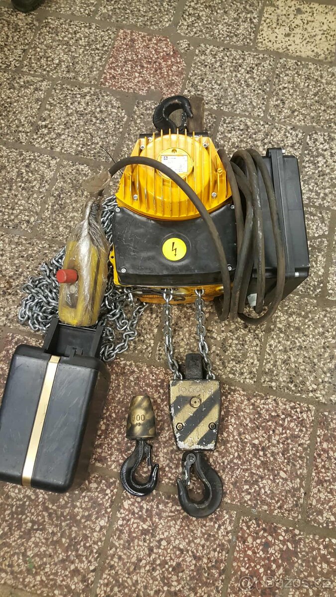 Jeřábek BALKANCAR 500/1000 Kg - NOVÝ