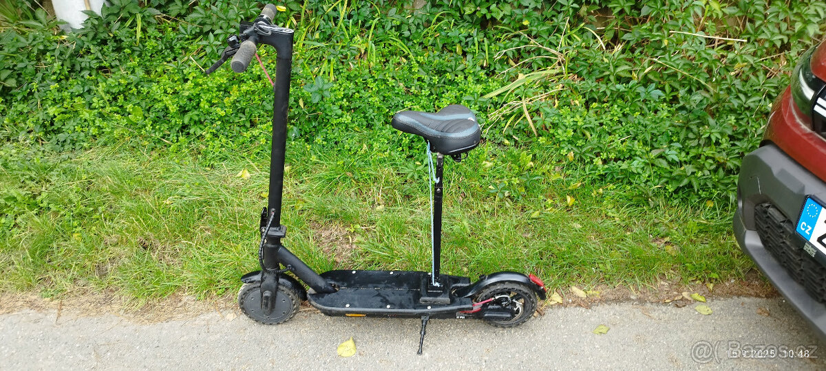 Prodám elektrokooběžku.