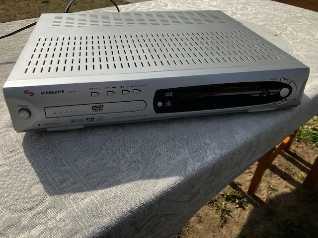 DVD přehrávač, rádio, Schneider HCS 500