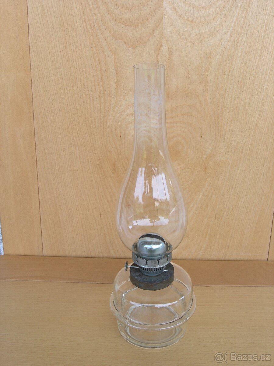 Petrolejová lampa