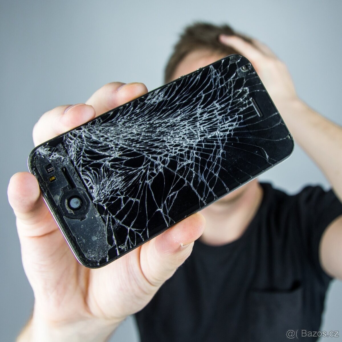 Profi oprava rozbitého skla displeje telefonů Samsung.